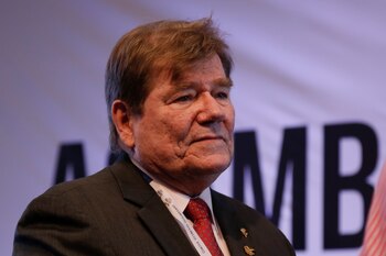 Helmut Bellingrodt primer medallista olímpico