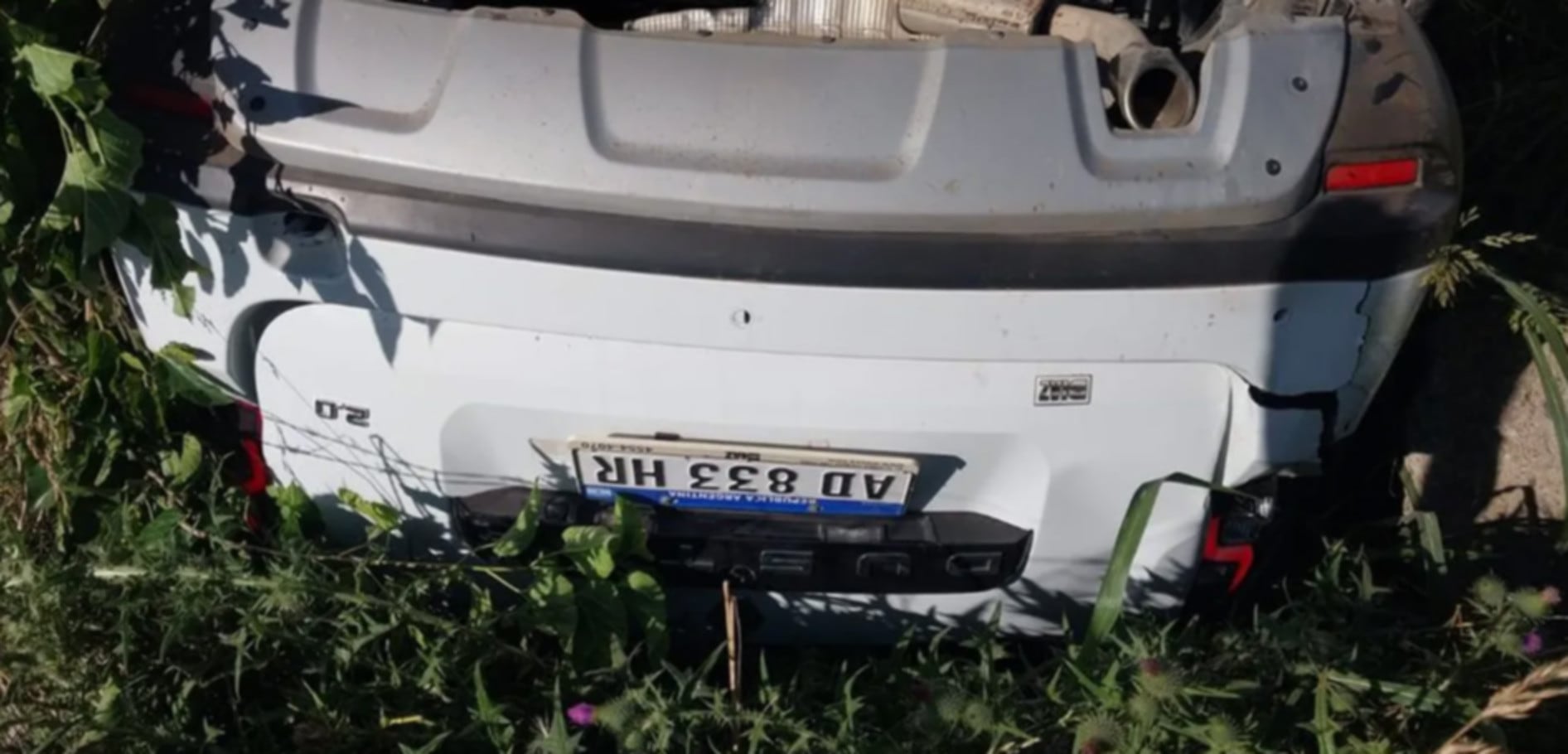 El hombre murió en el acto pero la mujer resultó ilesa y salió por sus propios medios (0221)