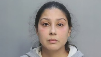 Una madre del sur de Florida es acusada de encadenar a su hija de 13 años a una cerca durante horas