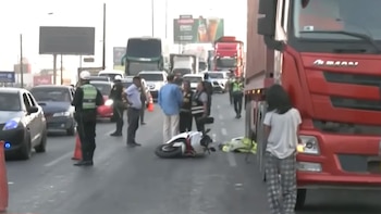 Circulaba en moto eléctrica por