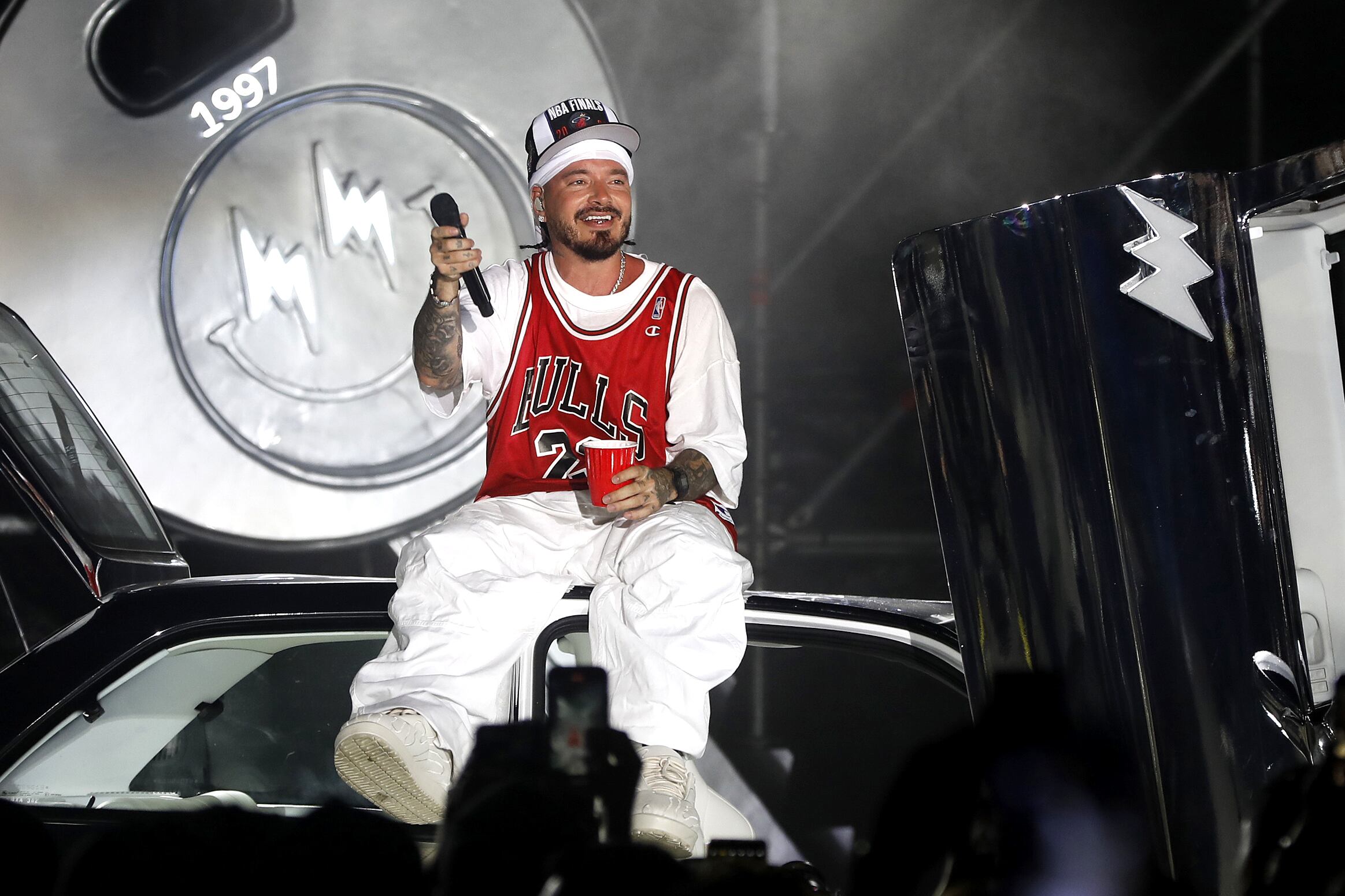 El regreso de J Balvin a Medellín marcará un momento especial en el Atanasio Girardot - crédito EFE