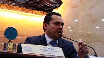 Honduras descarta cárceles en islas y reforzará presencia militar en las calles, afirma Zambrano