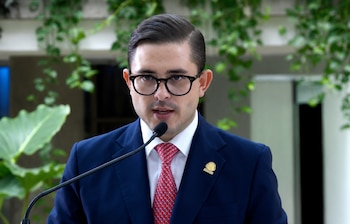 El ministro de Justicia anunció ocho medidas de aplicación inmediata para endurecer el régimen penitenciario y reforzar el control del Estado en las cárceles. Crédito: Captura de video Presidencia de La República