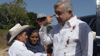 AMLO dijo respetar al EZLN