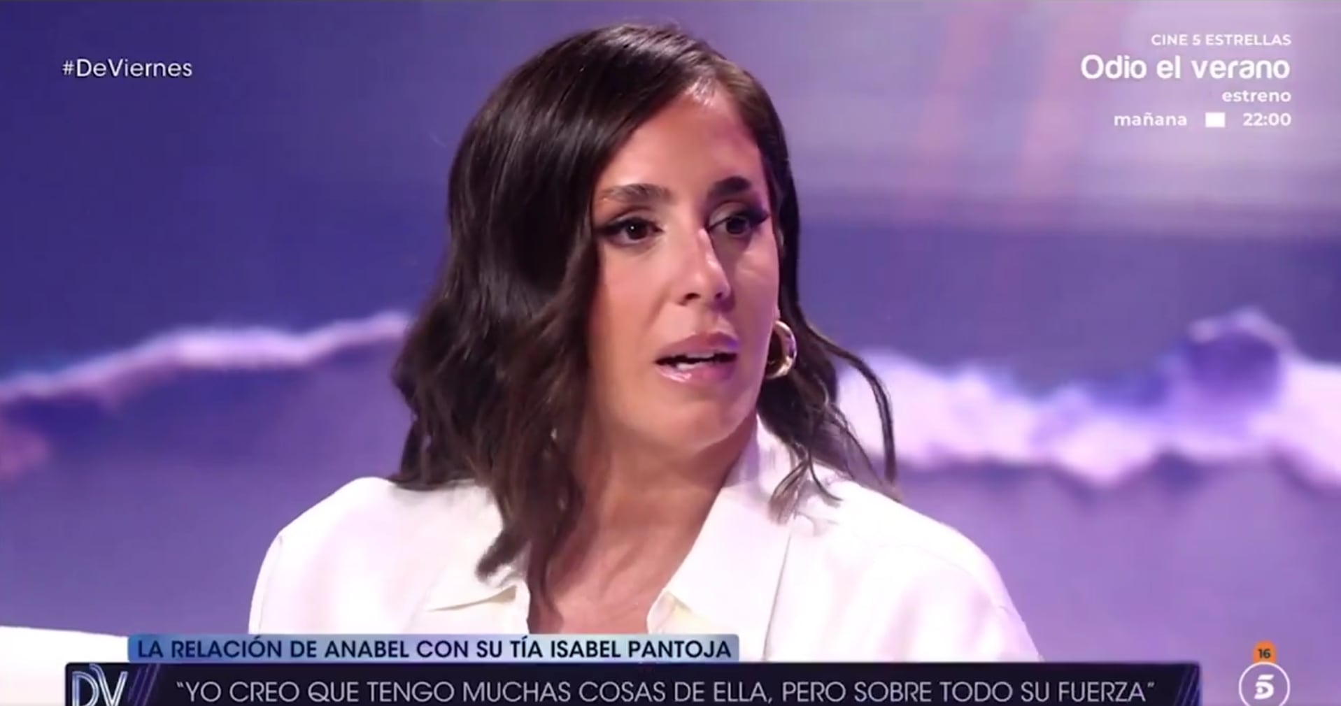 En ‘¡De Viernes!’, Anabel Pantoja explicó que la distancia entre Canarias y Córdoba desgastó su relación con David Rodríguez (De Viernes)