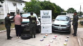 Lo detuvieron para un control de rutina y descubrieron que trasladaba casi 12 kilos de droga