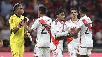 Perú le ganpo por 1-0 a Corea del Sur con gol de Bryan Reyna.