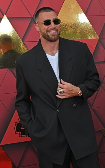 Travis Kelce estaría considerando usar