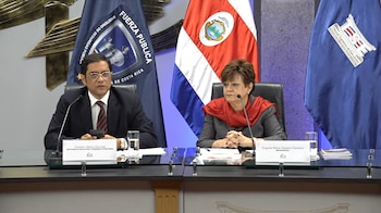 Las autoridades electorales de Costa