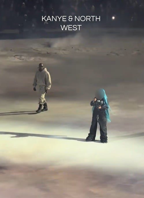 (TikTok: @mikearestegui)