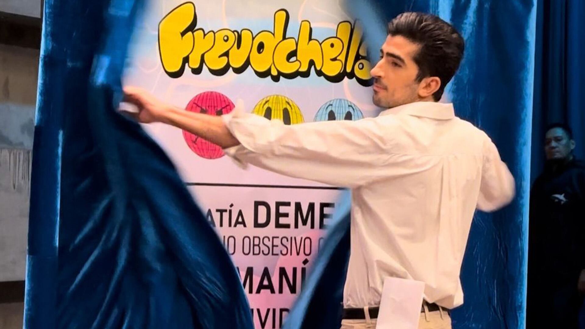 Influencer Jezzini enfurece a los tiburones