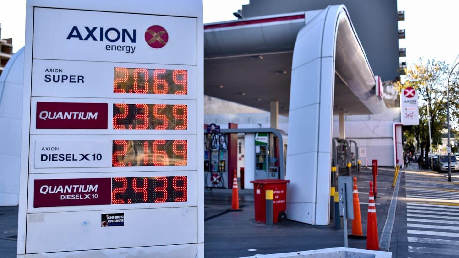 Argentina descongela impuestos a combustibles: nafta subirá $11 y gasoil $10 por litro desde mayo — image 4