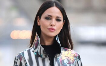 Eiza mostró algunas fotos a