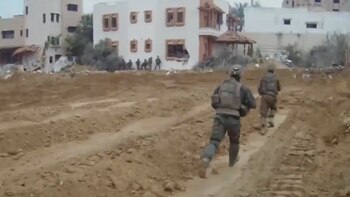 Las tropas destruyeron centros de