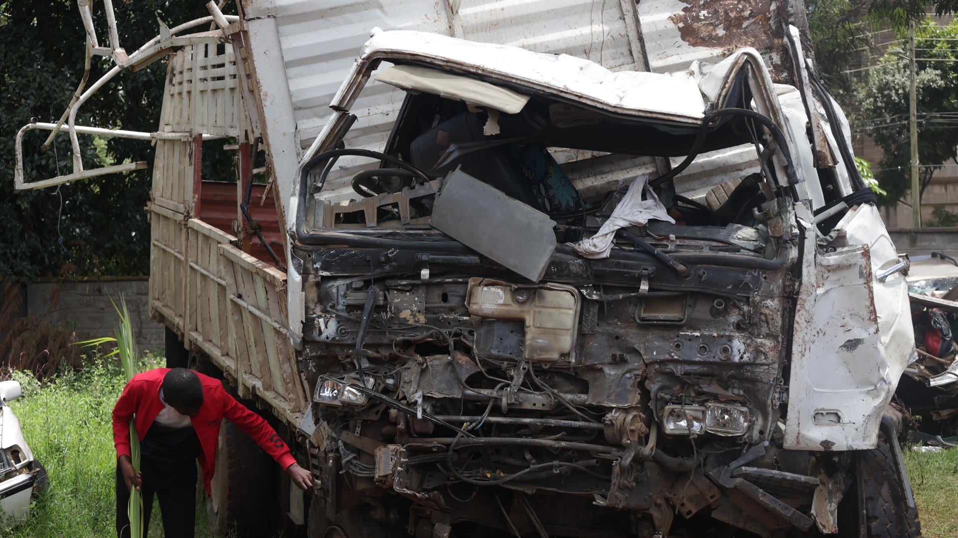 Mueren 22 personas en un choque frontal entre un autobús y un camión en Kenia
