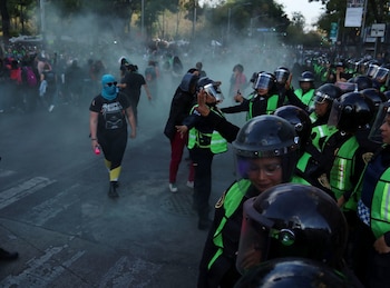 Mujeres de la sociedad civil
