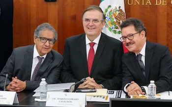 Ebrard apunta a la industria automotriz, acero y aluminio como las que “más preocupan” ante falta de acuerdo comercial con EEUU. (Foto: Senado de la República)