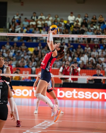 Paola Rivera es la armadora titular de San Martín.