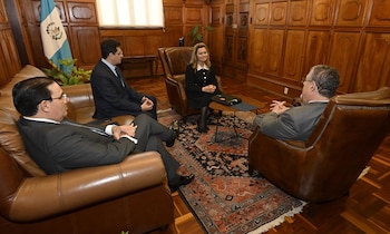 Las entrevistas privadas con los seis aspirantes a Fiscal General de Guatemala iniciaron en el Palacio Nacional de la Cultura bajo la supervisión del presidente Bernardo Arévalo. (Cortesía: Bernardo Arévalo)