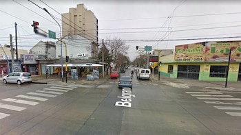 esquina yrigoyen y belgrano en moron