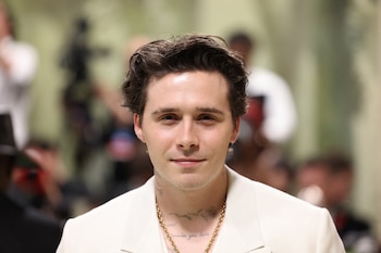 El primogénito, Brooklyn Beckham, inició