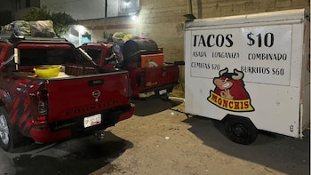 Poblanos armaron taquiza para damnificados