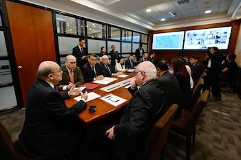 El ministro de Relaciones Exteriores,