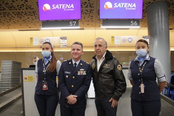 Ministro de Transporte, Guillermo Reyes,