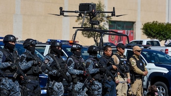 Policías en México: salarios bajos y pocas oportunidades de ascenso reflejan el abandono histórico de las corporaciones
