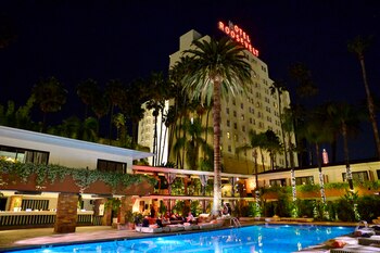 En esta pileta Marilyn Monroe