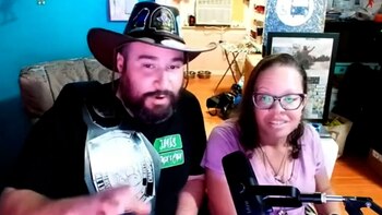 Una pareja encontró miles de dólares mientras pescaba en Nueva York