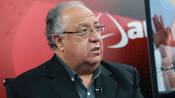 Fernando Tuesta: candidatos deben concentrarse en los votantes indecisos a pocos días de la elección. (Foto: Agencia Andina)