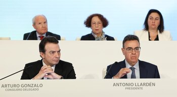 Imagen 2V3RE4GR5VBEFM5HT4RDAC7GEA