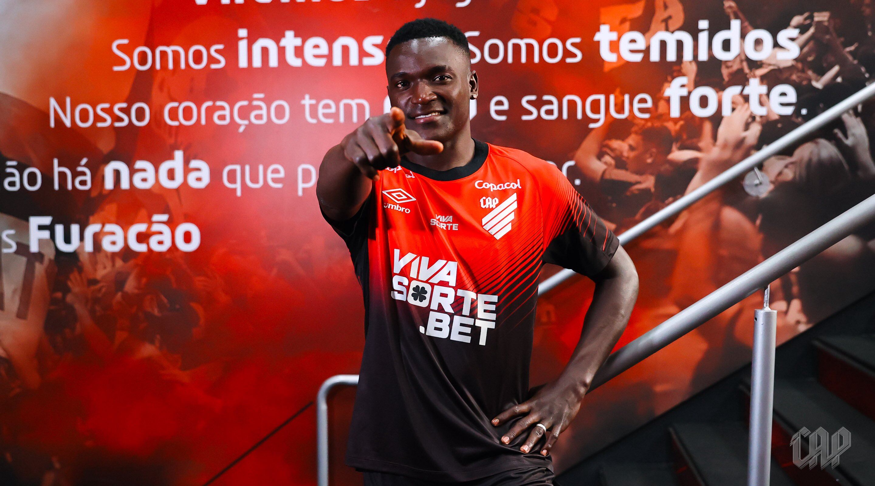 Kevin Viveros jugará en la segunda división del fútbol brasileño- crédito @PSierraR/X