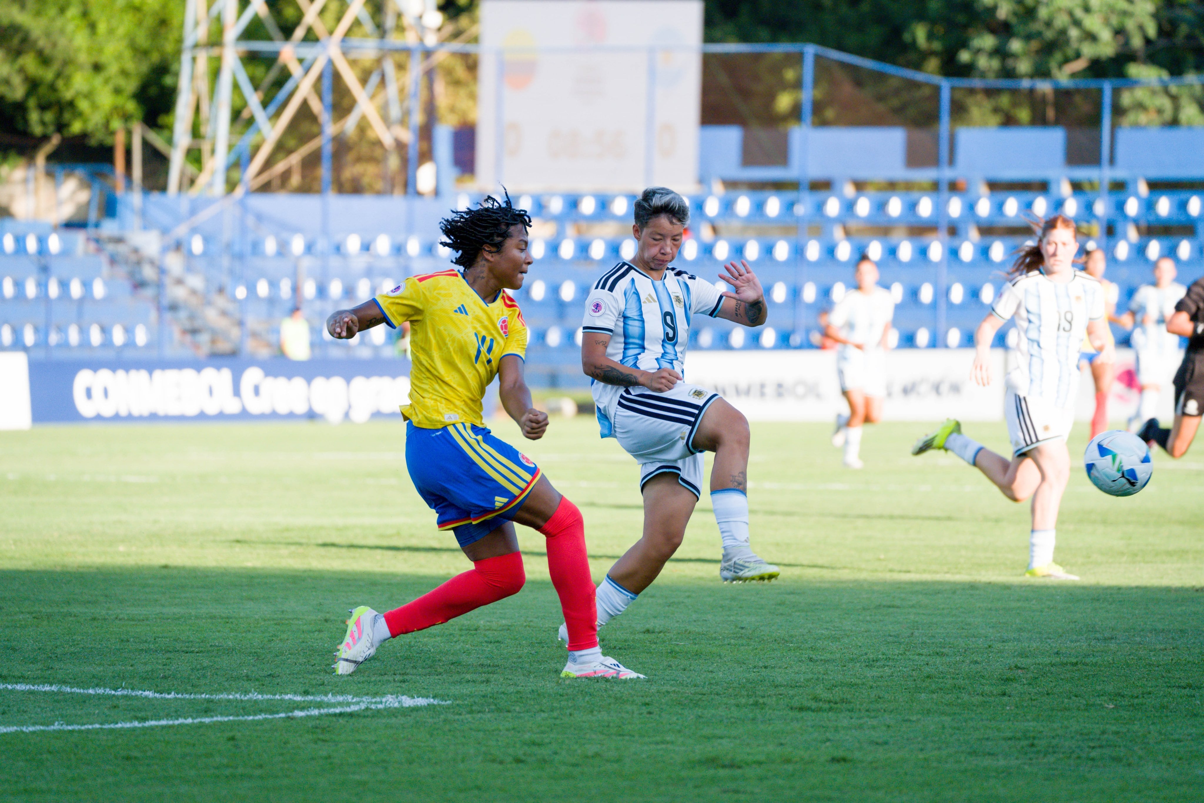 Colombia y Argentina se midieron en la última jornada del hexagonal del Sudamericano Femenino Sub-20 - crédito Conmebol