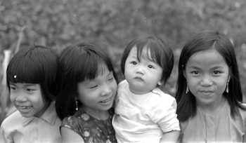 Una de las tantas fotografías que tomó el periodista argentino en Vietnam (Ignacio Ezcurra/ donadas por la familia a la Biblioteca Nacional)