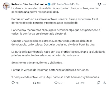 Captura de pantalla de un tuit de Roberto Sánchez Palomino que reflexiona sobre la democracia, el voto y la confianza en los resultados electorales