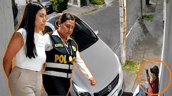 Una mujer vestida de blanco camina junto a una oficial de policía frente a un automóvil plateado y un recuadro muestra a un hombre sentado