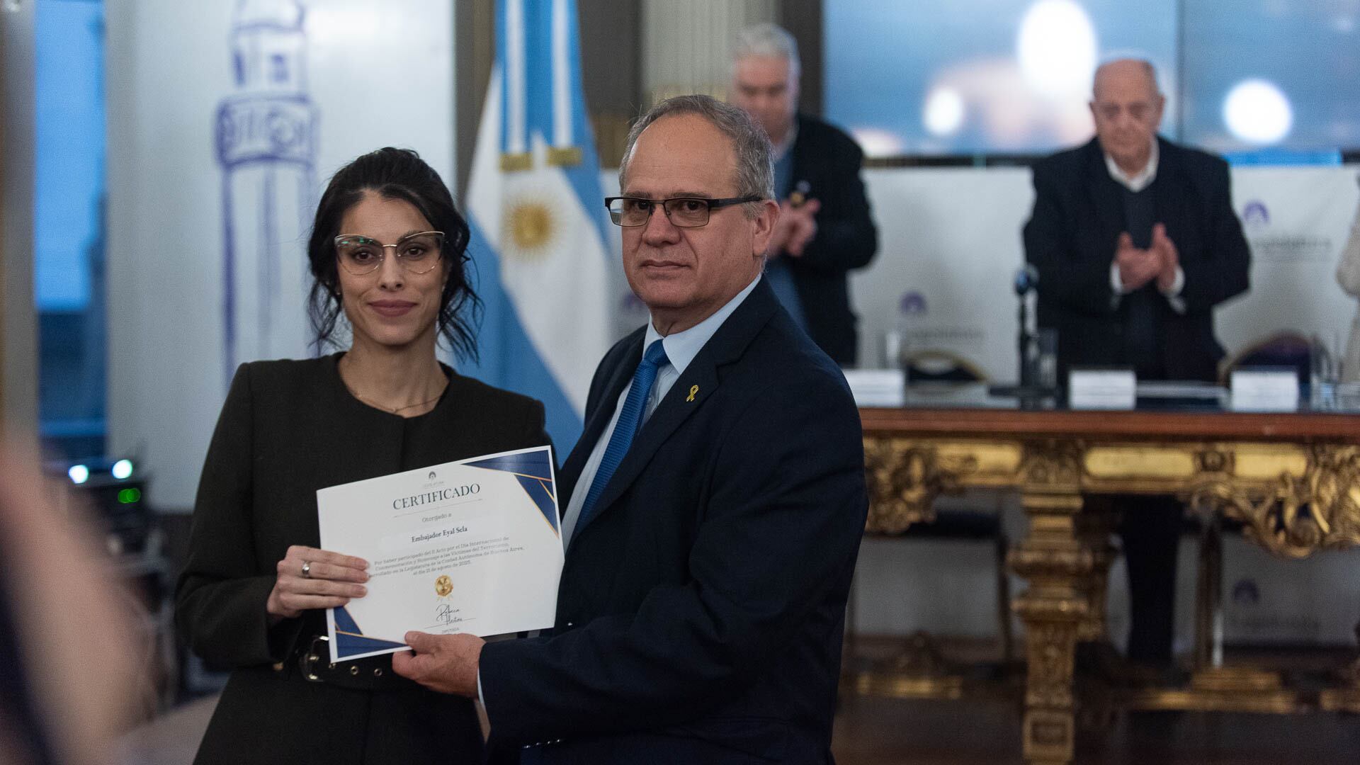 Rebeca Fleitas y Eyal Sela, embajador de Israel en la Argentina (Gustavo Gavotti)