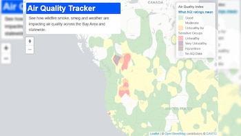 Mapa interactivo con leyenda del Índice de Calidad del Aire (AQI) y zonas coloreadas en Estados Unidos y Canadá, junto a botones de zoom y un recuadro de texto