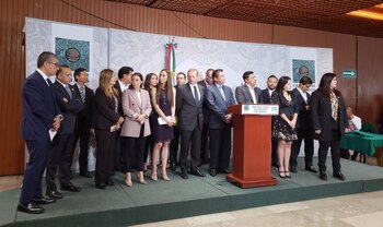 La totalidad de la bancada