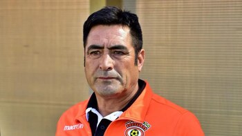 Nelson Tapia, exmundialista en Francia