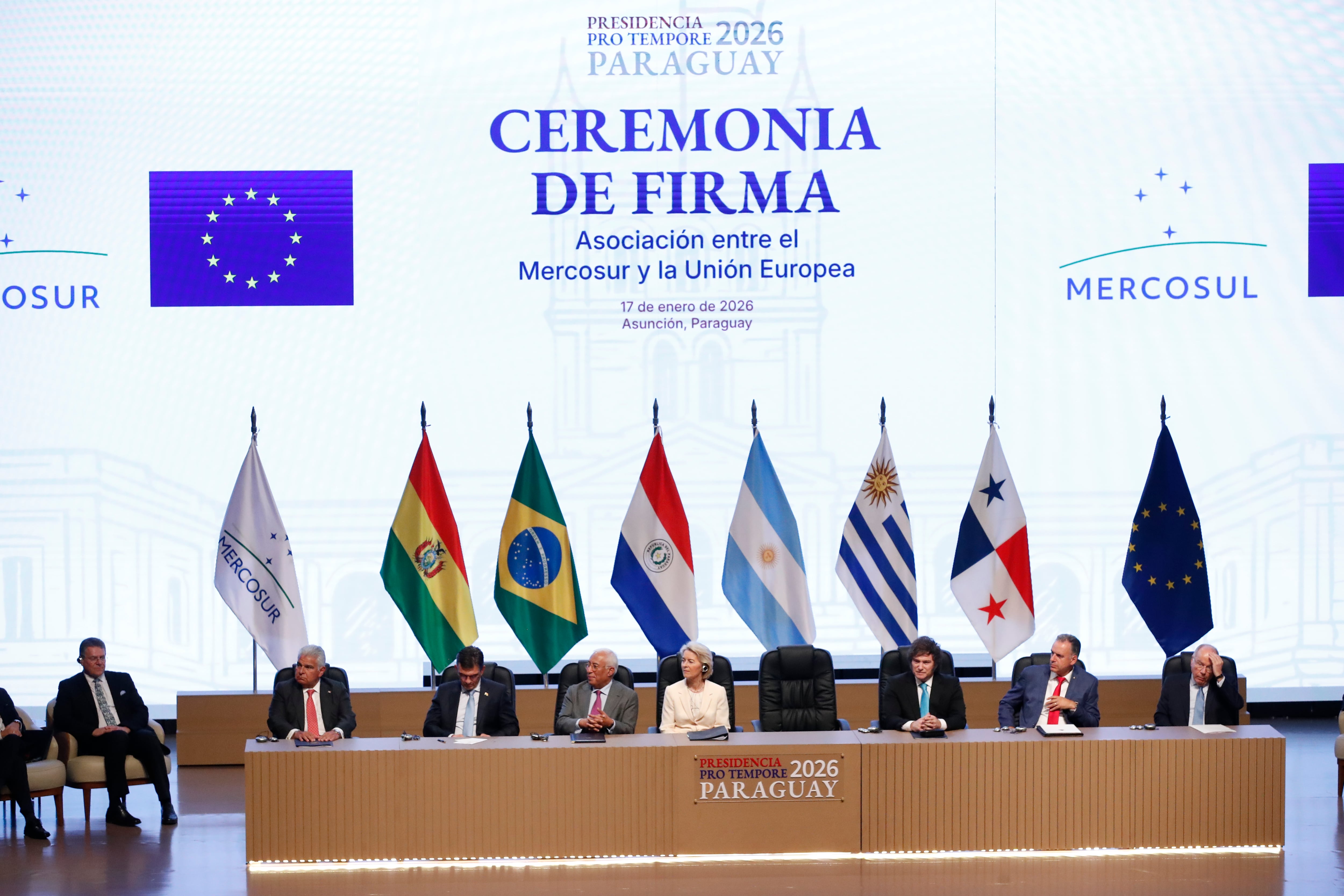 Firma del acuerdo UE Mercosur el 17 de enero pasado en Asunción. EFE/ Juan Pablo Pino