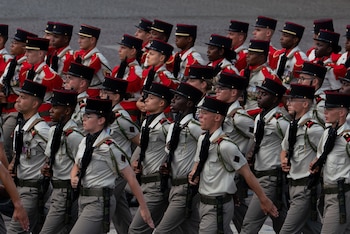 Francia confirmó el envío de
