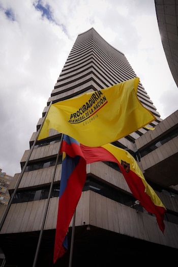 Cesar Armando Lozada Durán, exalcalde