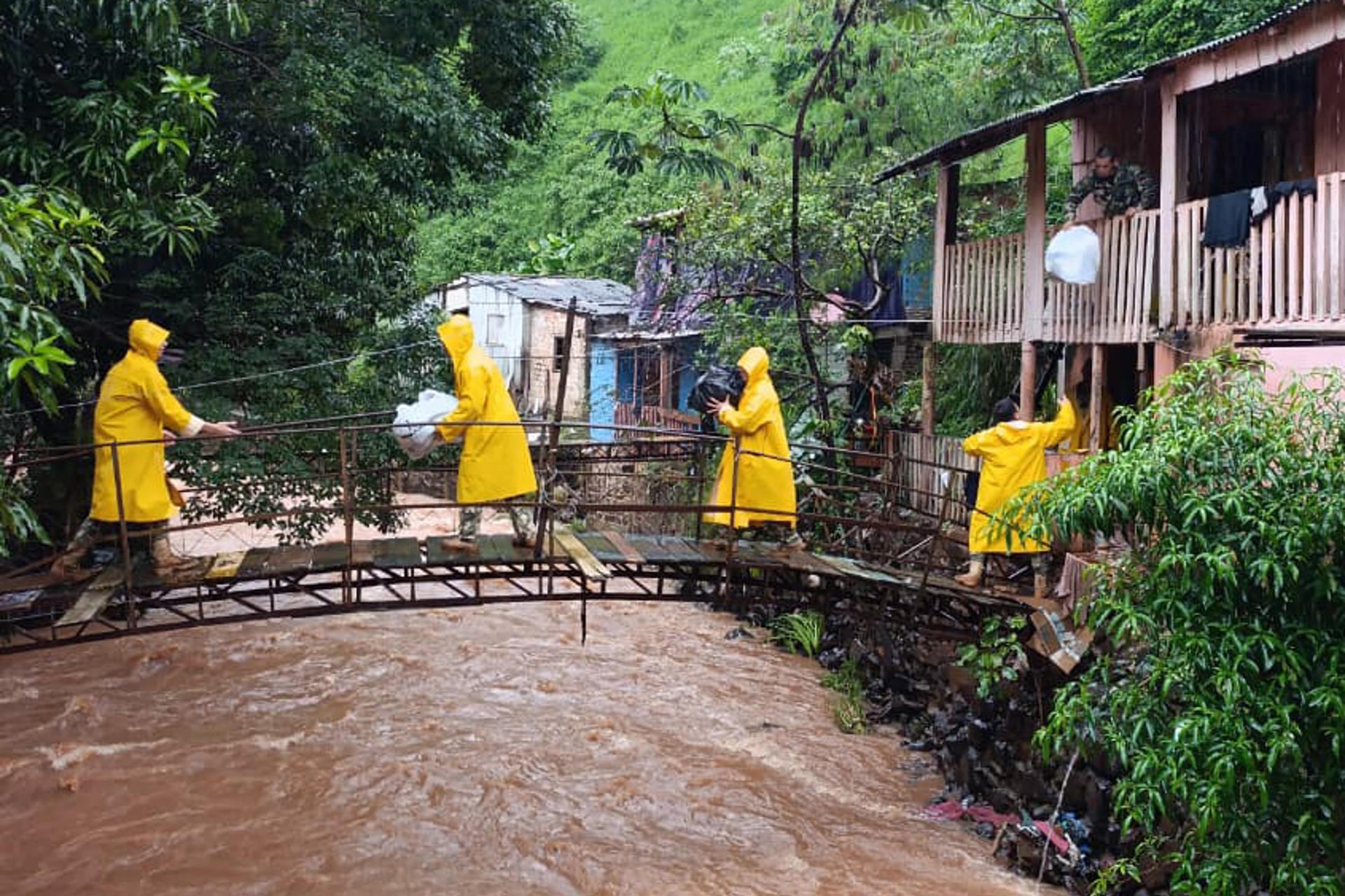 Las inundaciones por las lluvias en Paraguay afectan a 3.000 familias (EFE)
