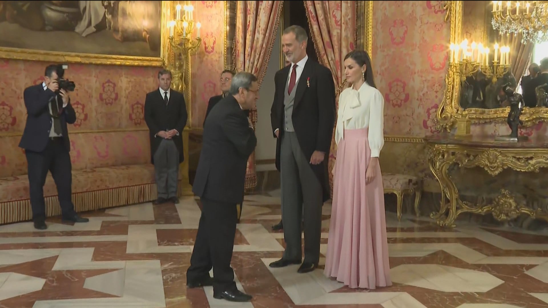 Hassan Ghashghavi ya negó la mano de la reina Letizia en 2023 (Casa Real)
