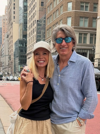 Juan Carlos Rivero y Eva Armenteros por Nueva York durante el Mundial 2026 (Instagram)