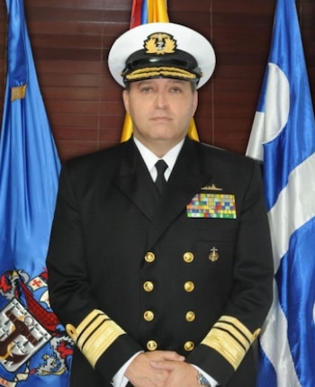 Hernando Wills, almirante retirado y