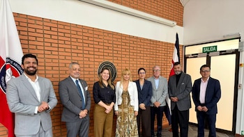 Con asesoría del Colegio de